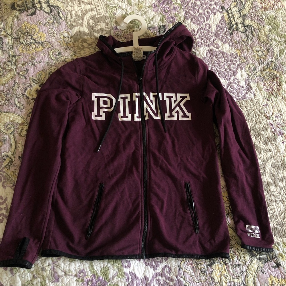 PINK Victoria's Secret Hoodie Sweater in Burgundy